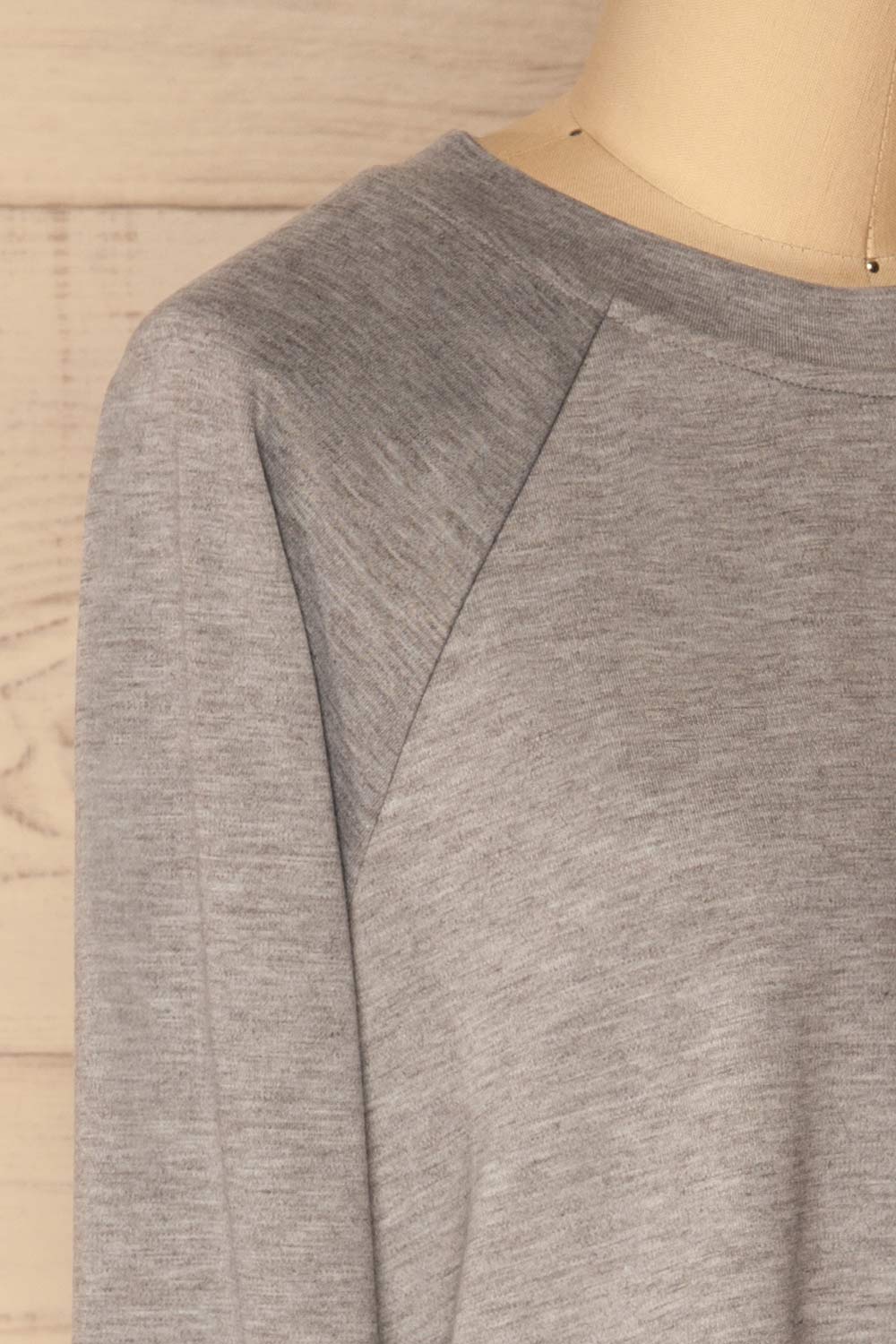 Mottola Brume Grey Pull-Over with White Ruffles | La Petite Garçonne 5