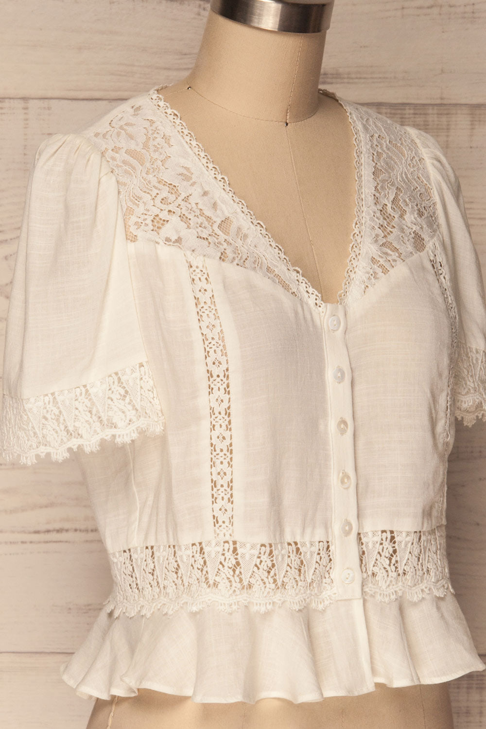 Muizen White Short Sleeved Blouse with Lace | La Petite Garçonne 4