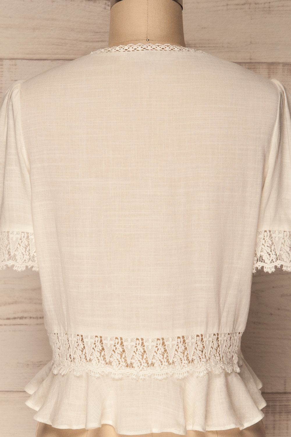 Muizen White Short Sleeved Blouse with Lace | La Petite Garçonne 6