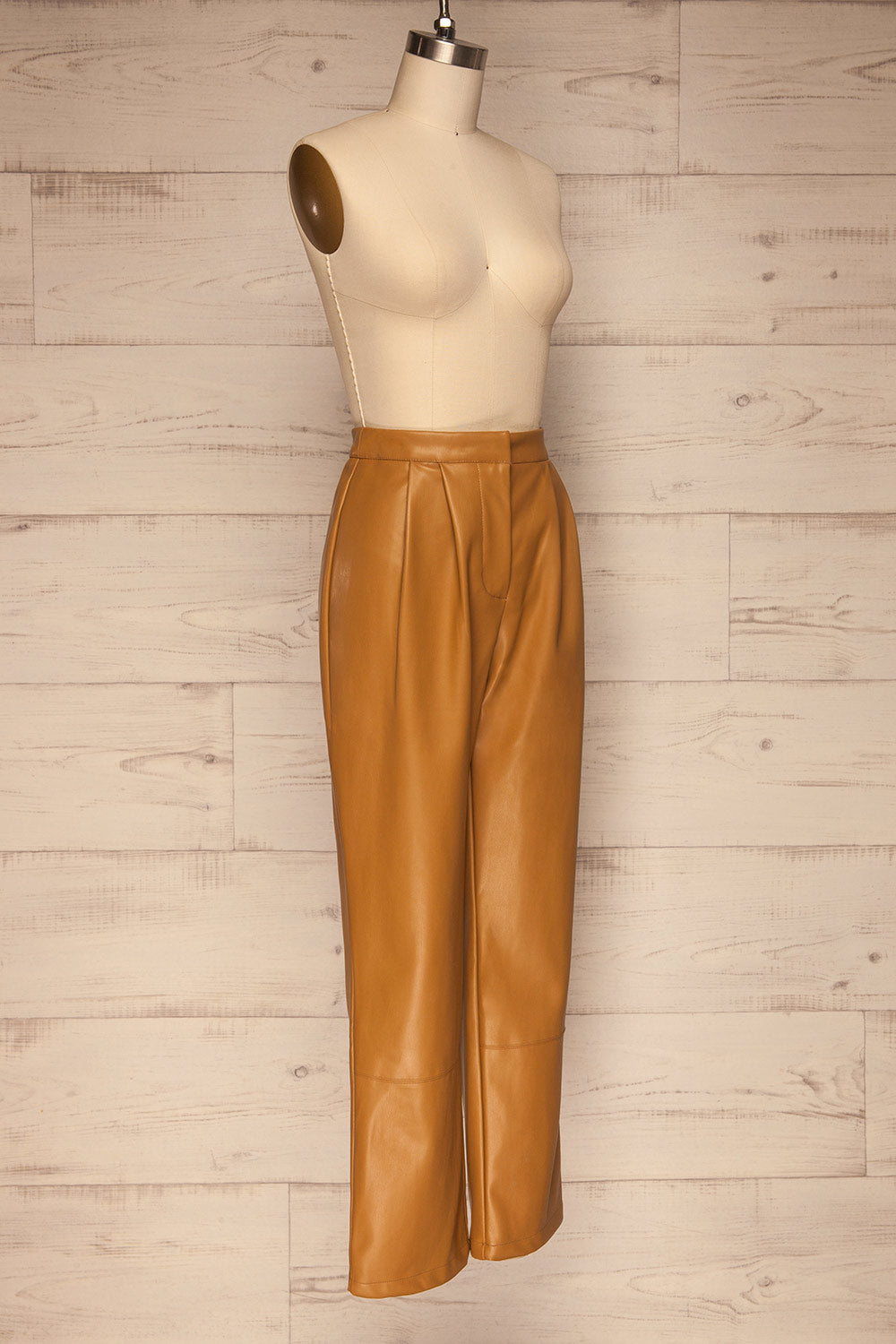 Naarden Ginger Brown Faux-Leather Pants | La petite garçonne side view