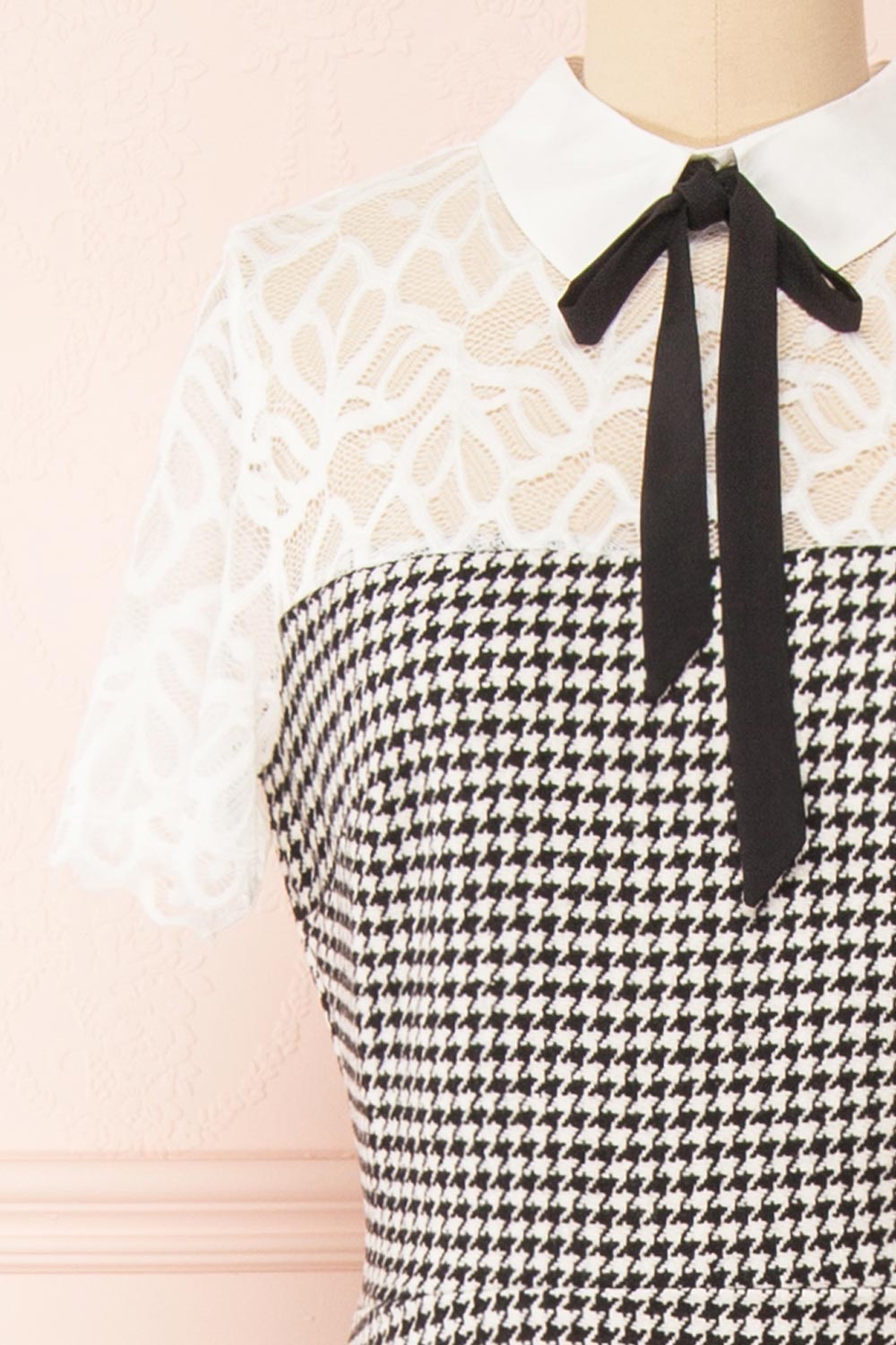 Naia Short Lace Collar Houndstooth Dress | Boutique 1861 front close-up
