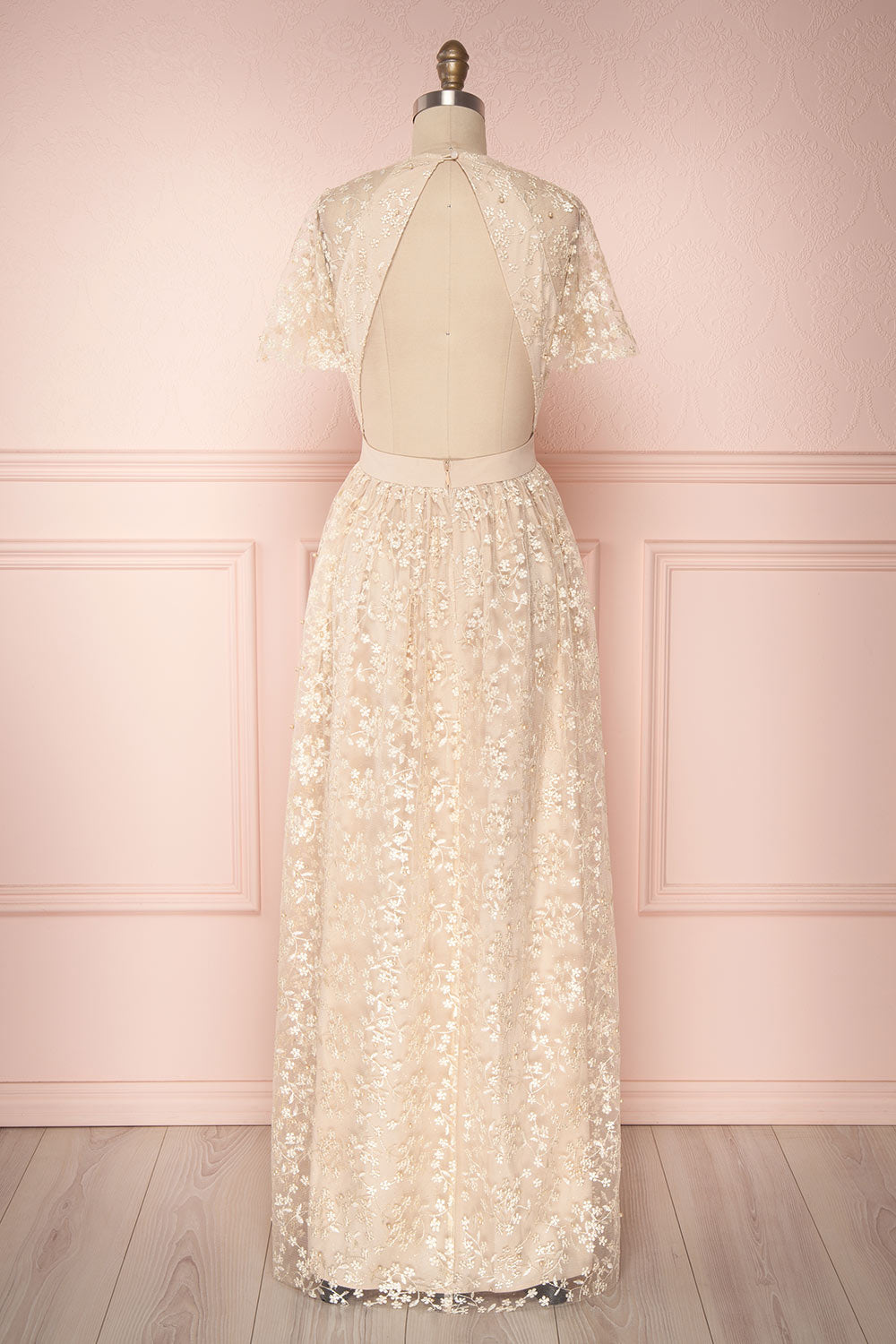 Namiko | Robe Beige Brodée