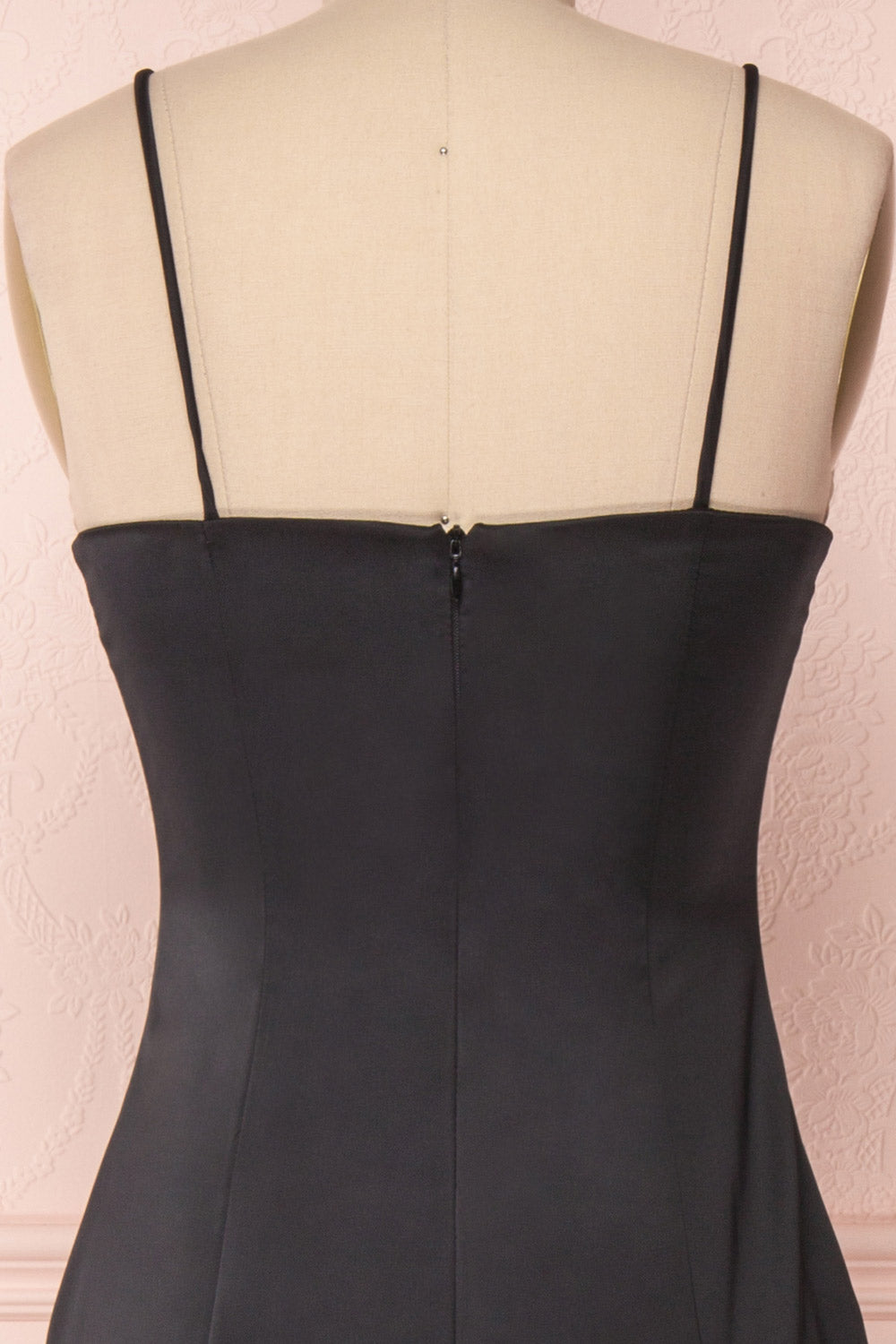 Naomie Black | Silky Mermaid Gown