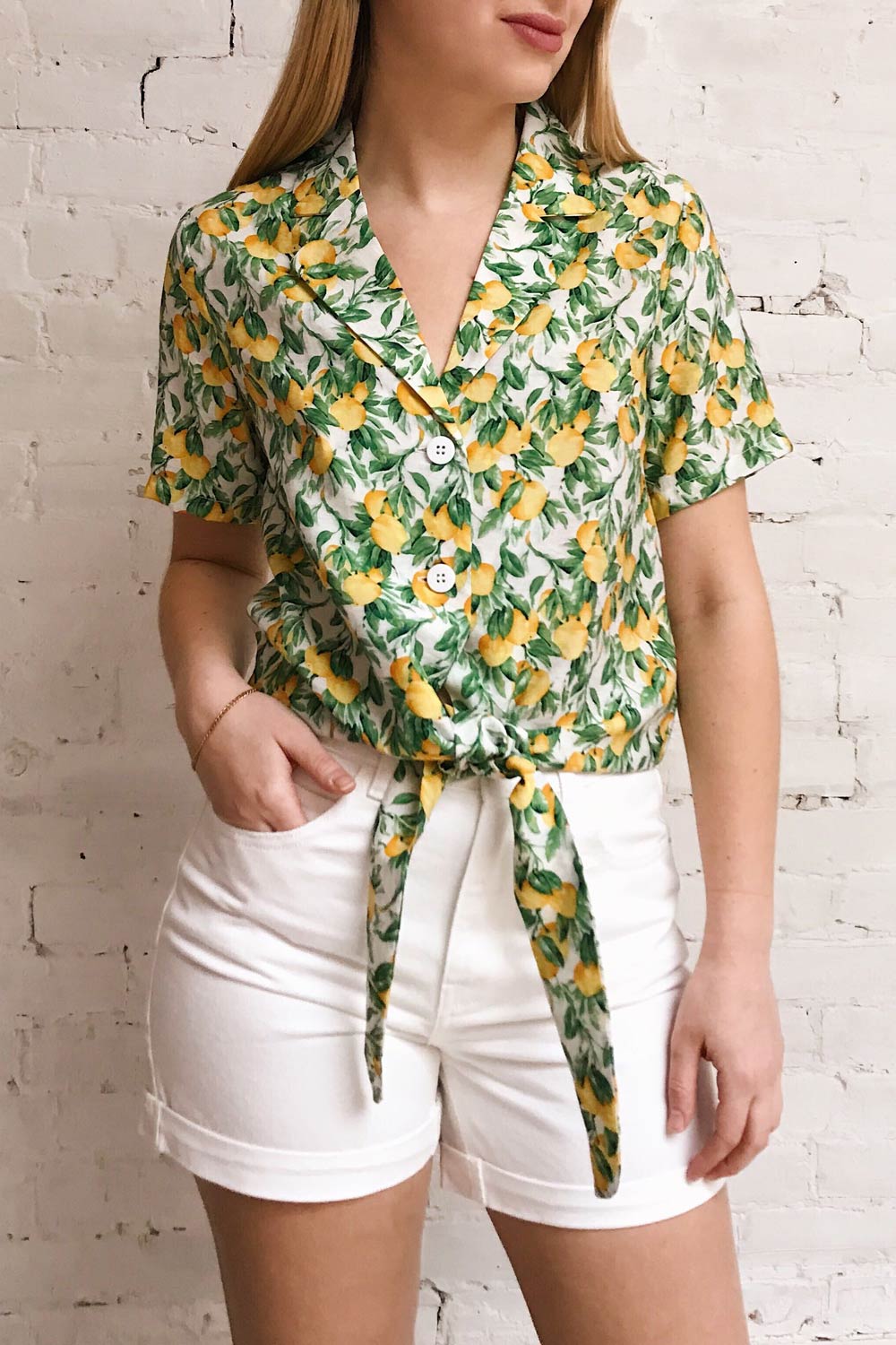 Boljun White High Rise Jean Shorts | La petite garçonne model close up