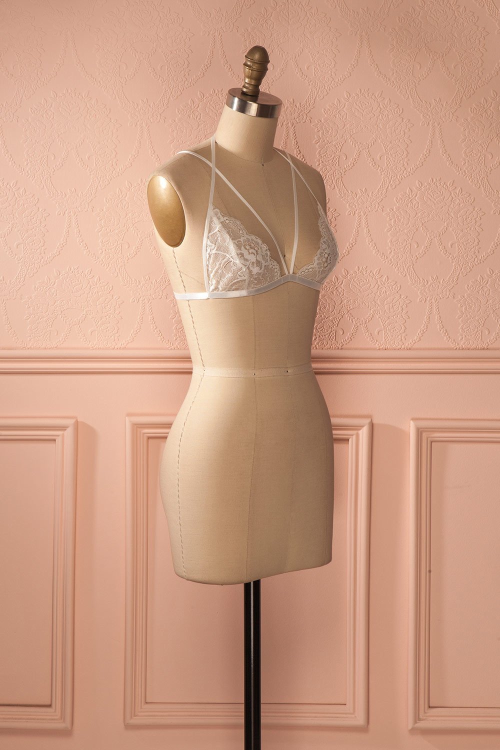 Nellyda - White lace halter bralette