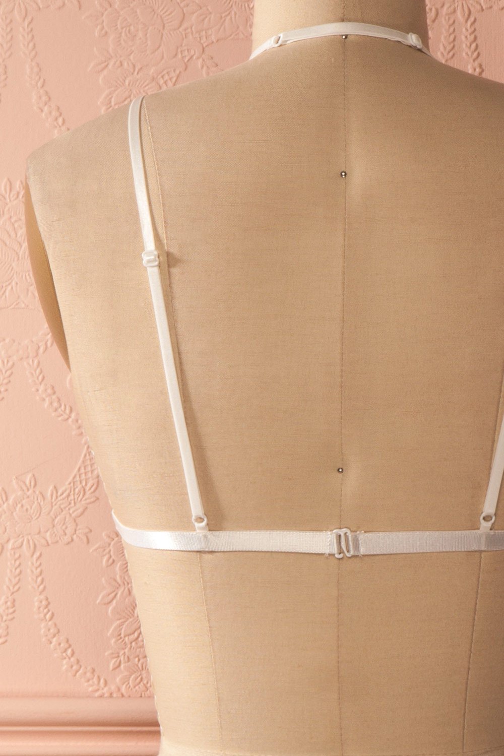 Nellyda - White lace halter bralette