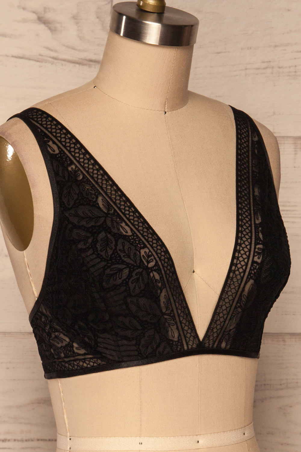 Nowelle Black Lace Bralette side close up | La Petite Garçonne Chpt. 2