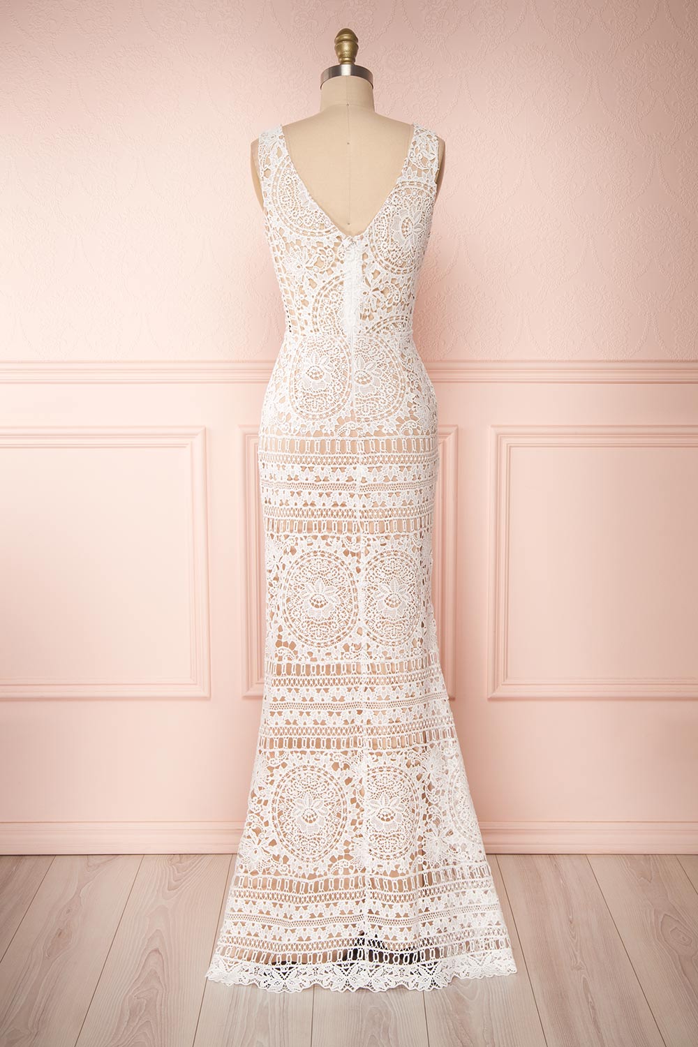 Nyura Ivory Lace Bridal Dress | Robe Blanche | Boudoir 1861 back view