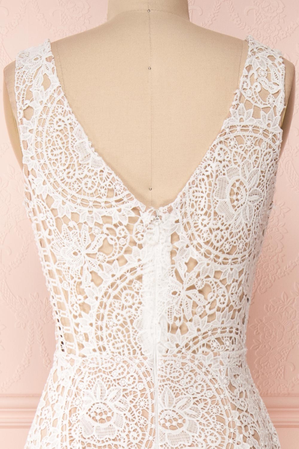 Nyura Ivory Lace Bridal Dress | Robe Blanche | Boudoir 1861 back close-up