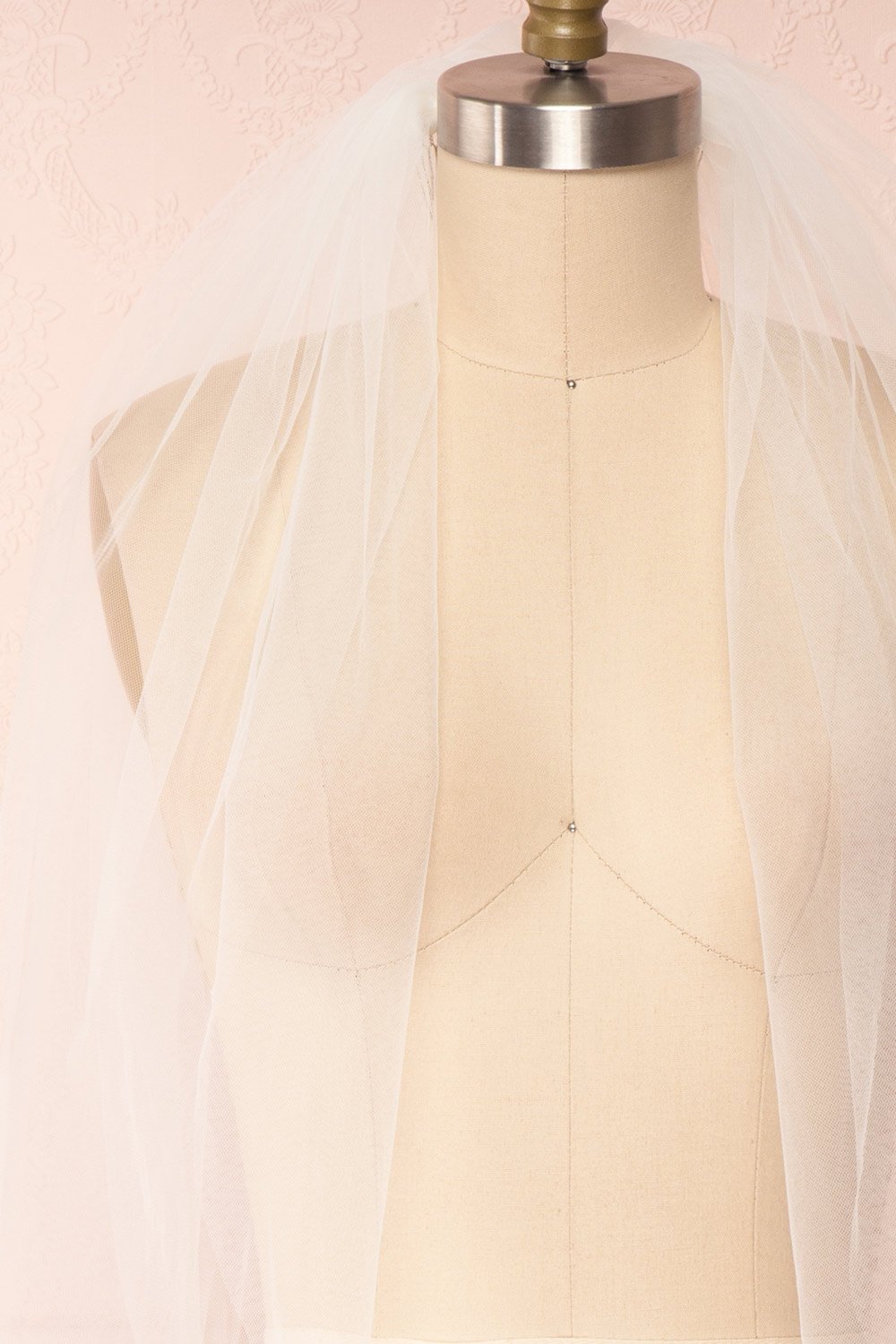 Oriana Ivory Seamless Wedding Veil front close up | Boudoir 1861