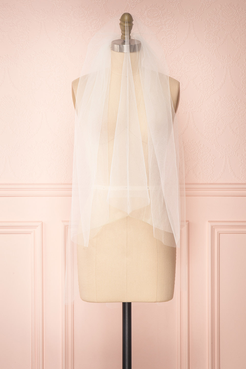 Oriana Ivory Seamless Wedding Veil over | Boudoir 1861