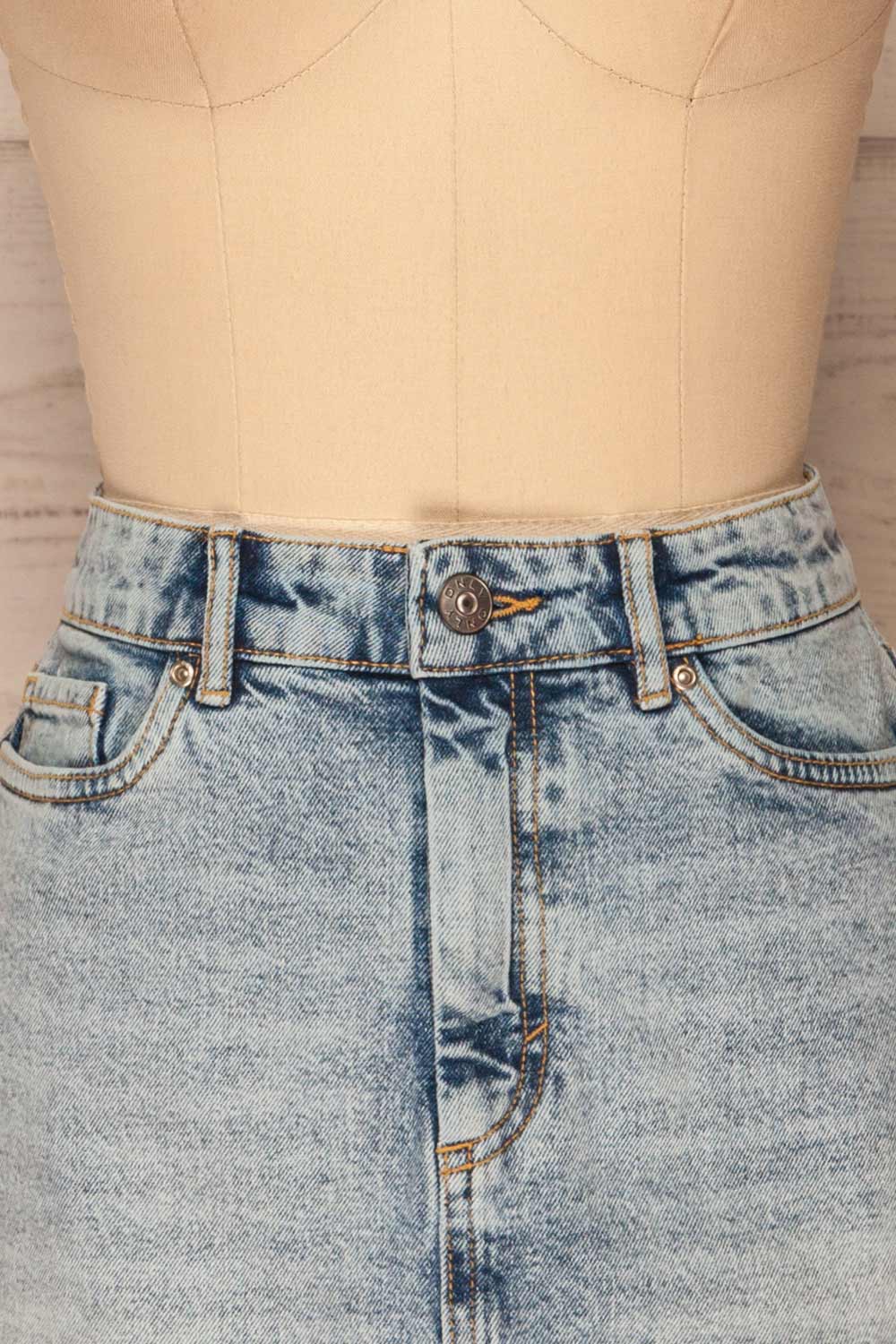 Orzysz Washed light Blue Denim Mini Skirt | La petite garçonne front close-up