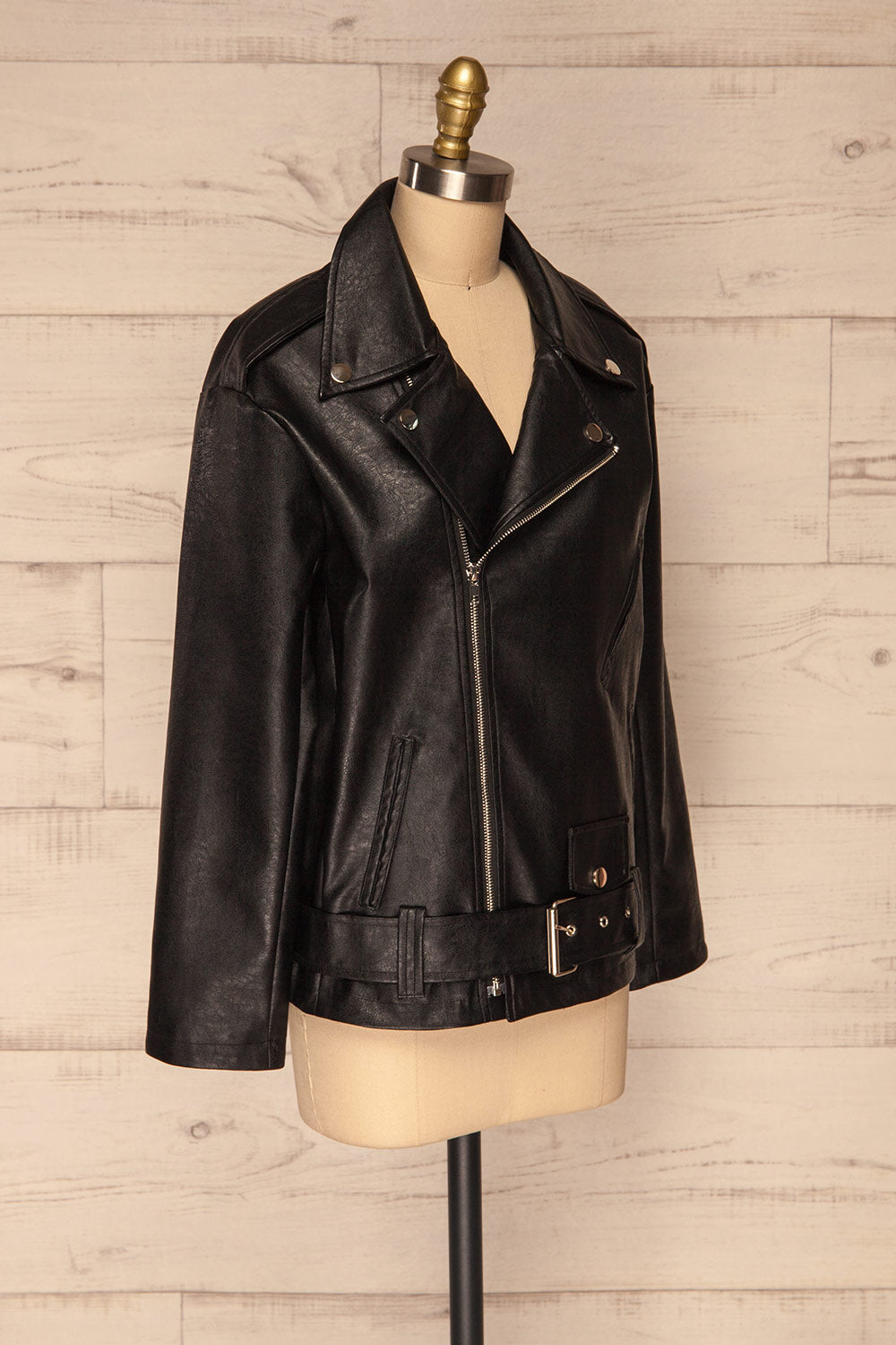 Ostrowiec Black Oversized Motorcycle Jacket | La petite garçonne side view