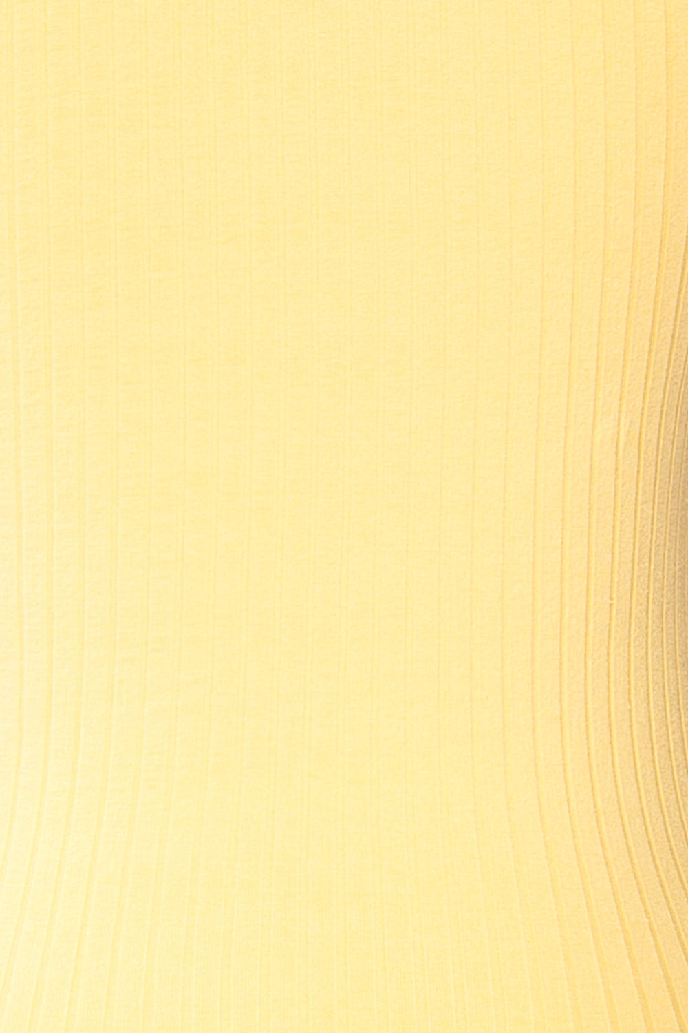 Paczkow Yellow Ribbed Lettuce-Edge T-Shirt | La petite garçonne fabric