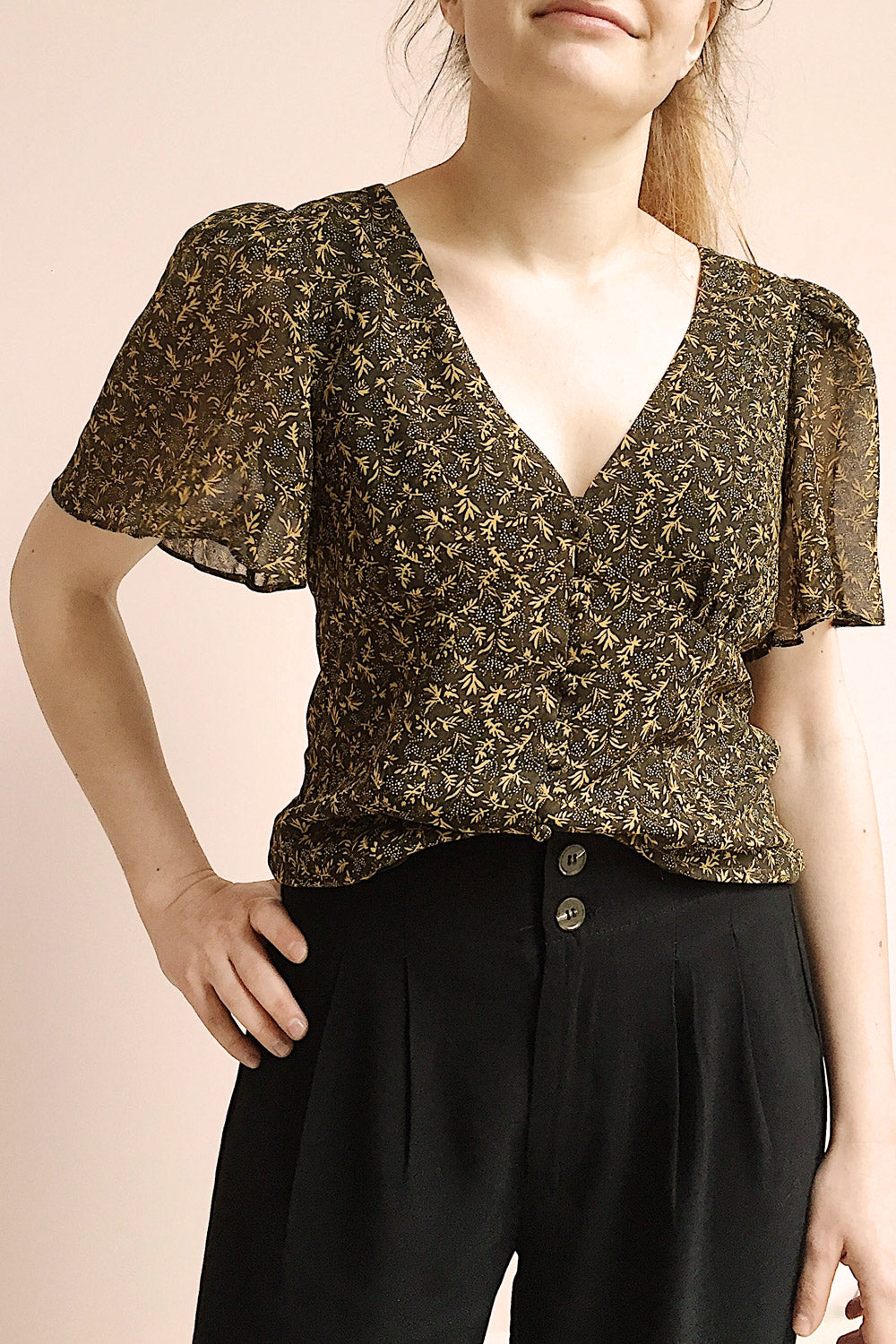 Pascalinne Brown Button-Up Top | Haut à Motif photo | Boutique 1861