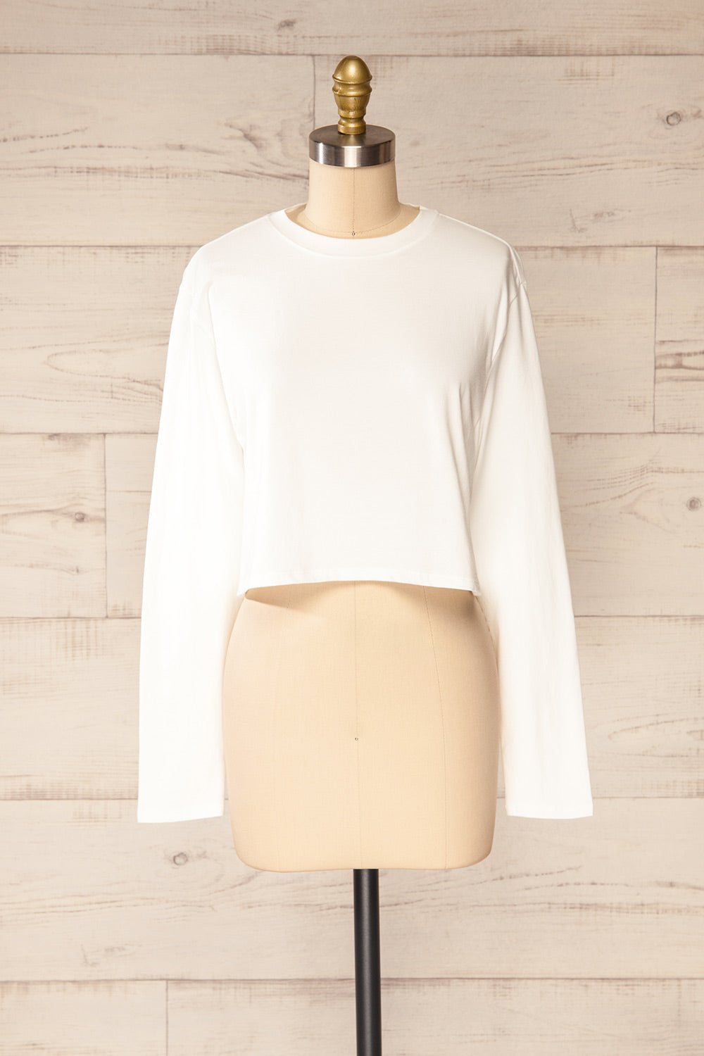 Pato White Long Sleeve Crop Top | La petite garçonne front view