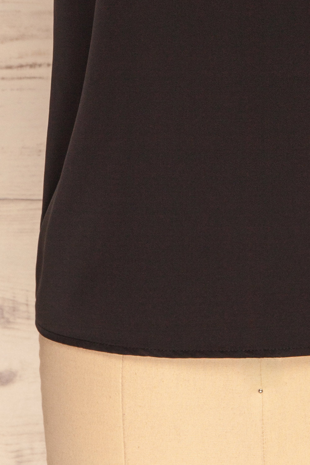 Paularo Blackberry Black Tank Top w/ Bow | La petite garçonne bottom