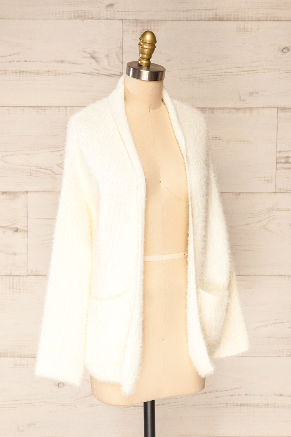 Plock Ivory Fuzzy Open Cardigan | La petite garçonne side view
