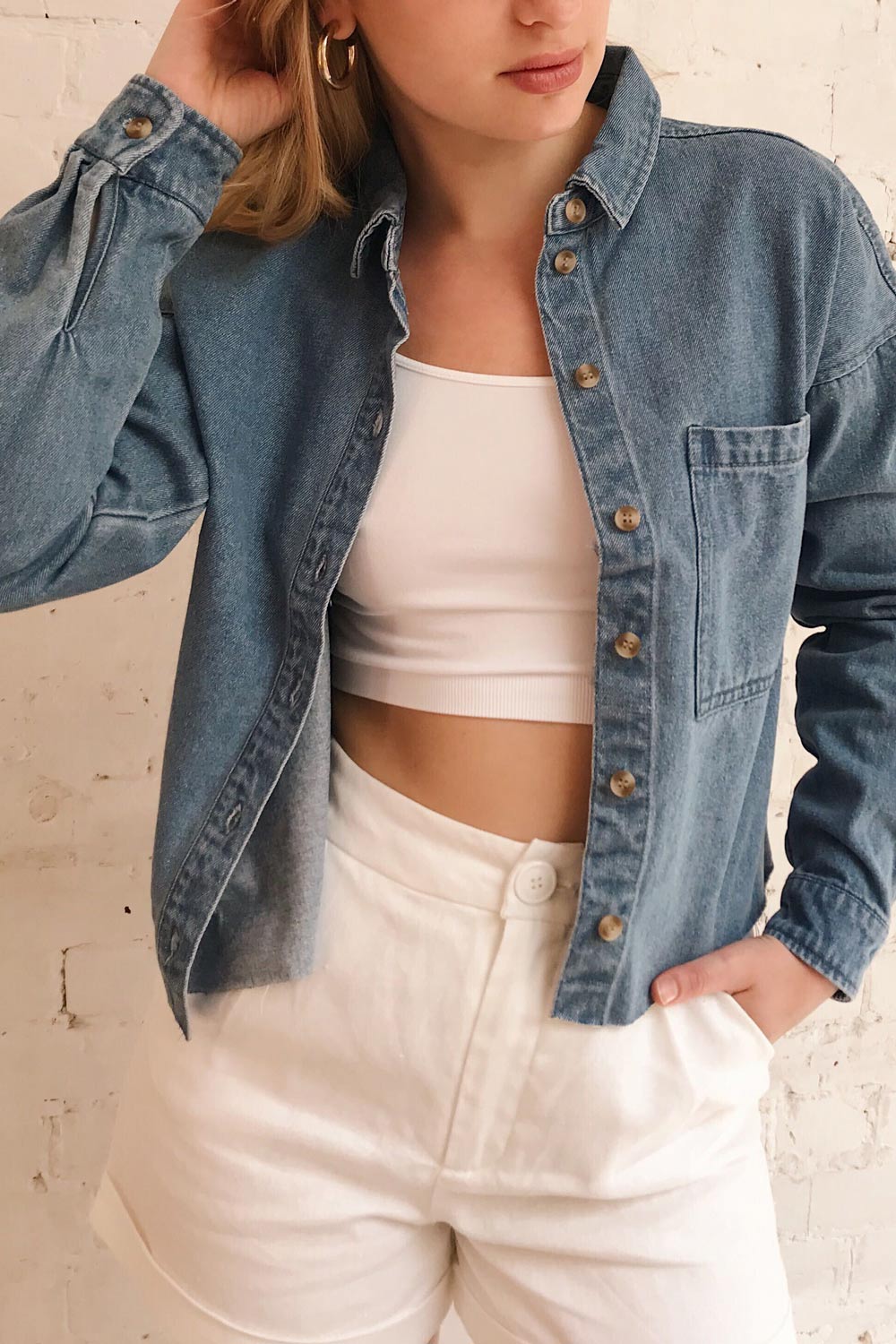 Poddebice Blue Denim Button-Up Crop Top | La petite garçonne on model