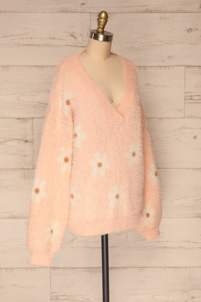 Popoli Pink Floral Fuzzy Sweater | La petite garçonne side view