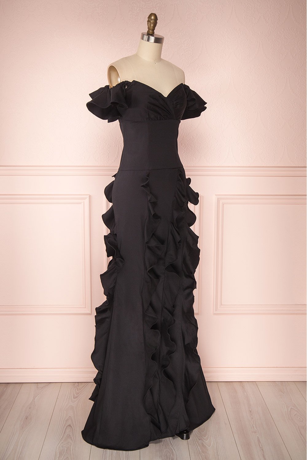 Potifara | Black Maxi Dress
