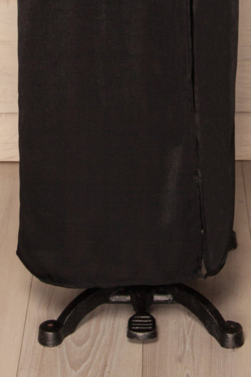 Riachos | Black Silky Dress