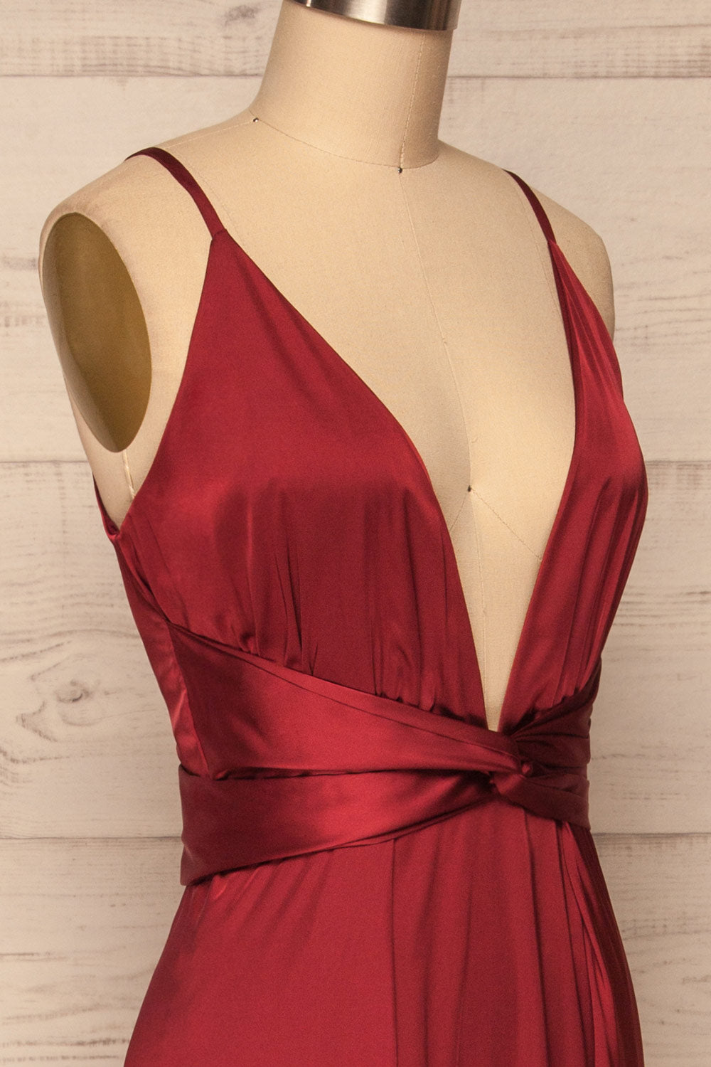 Roksem Bourgogne Burgundy Satin A-Line Gown | La Petite Garçonne side close-up
