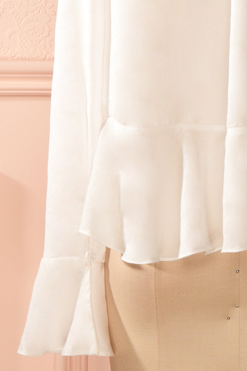 Rose-Abelle - Romantic frilly white blouse