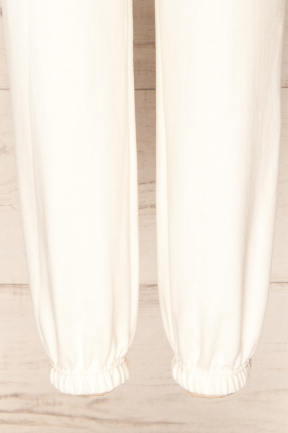 Ruby Jogger White Oversized Sweatpants | La petite garçonne legs