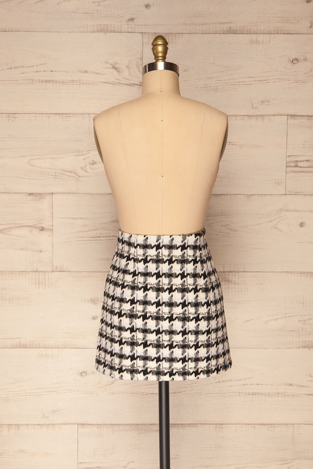 Sadie Black Short Houndstooth Skirt | La petite garçonne back view