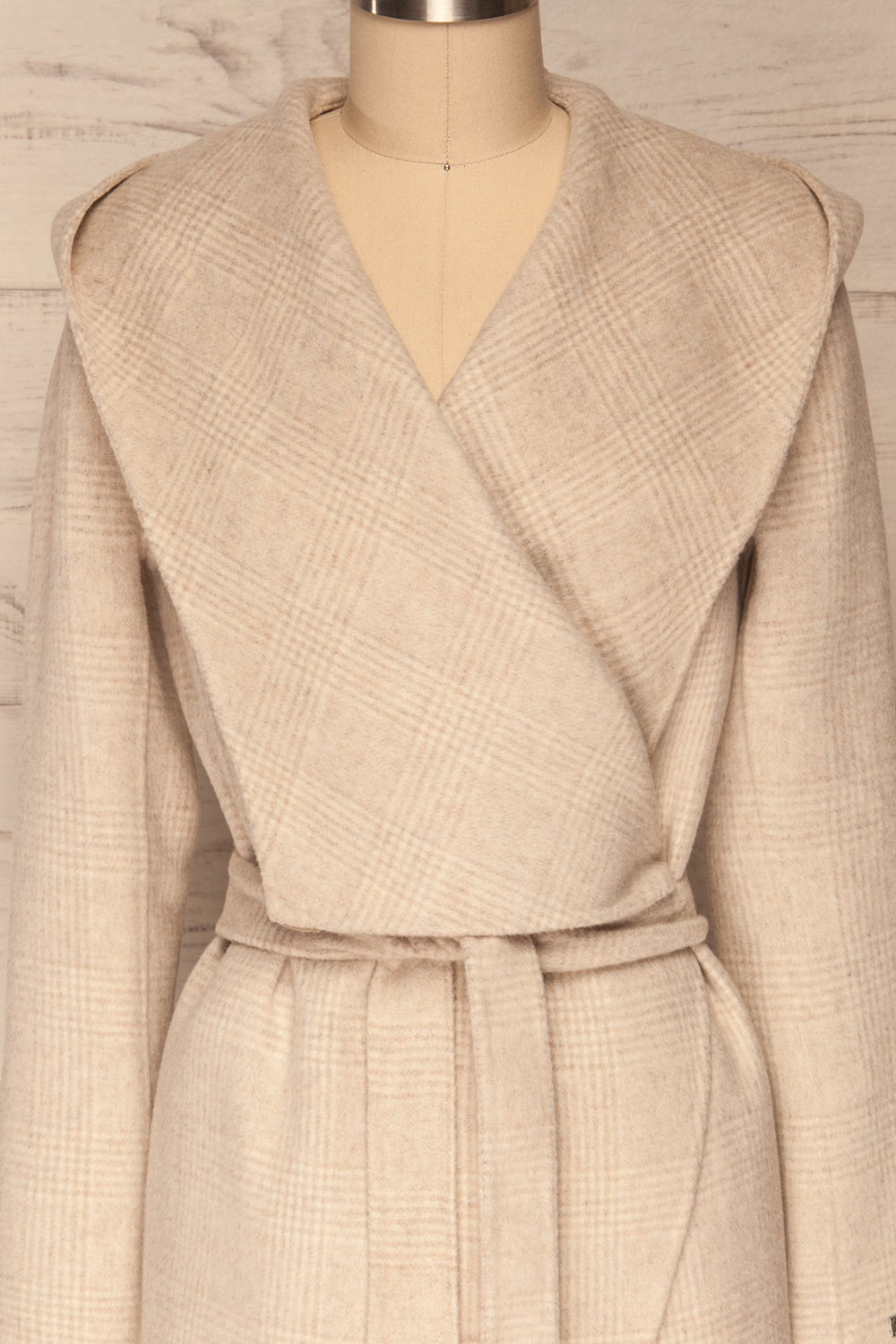 Samia Beige Checkered Felt Trench Coat | La Petite Garçonne front close-up