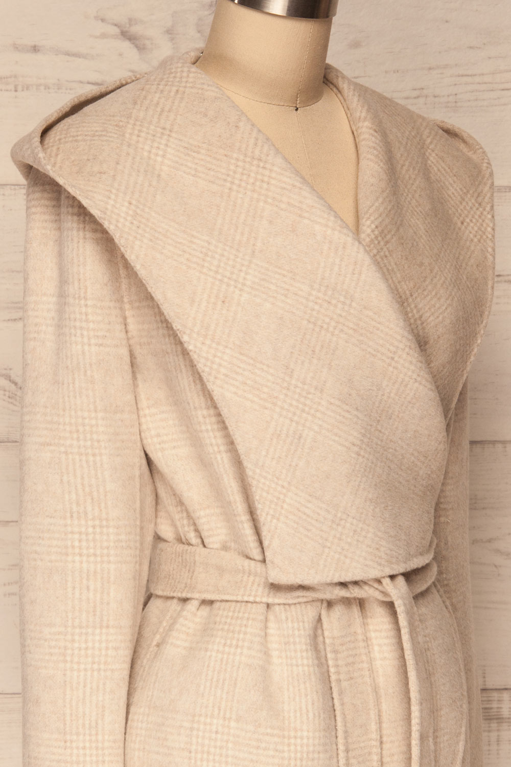 Samia Beige Checkered Felt Trench Coat | La Petite Garçonne side close-up