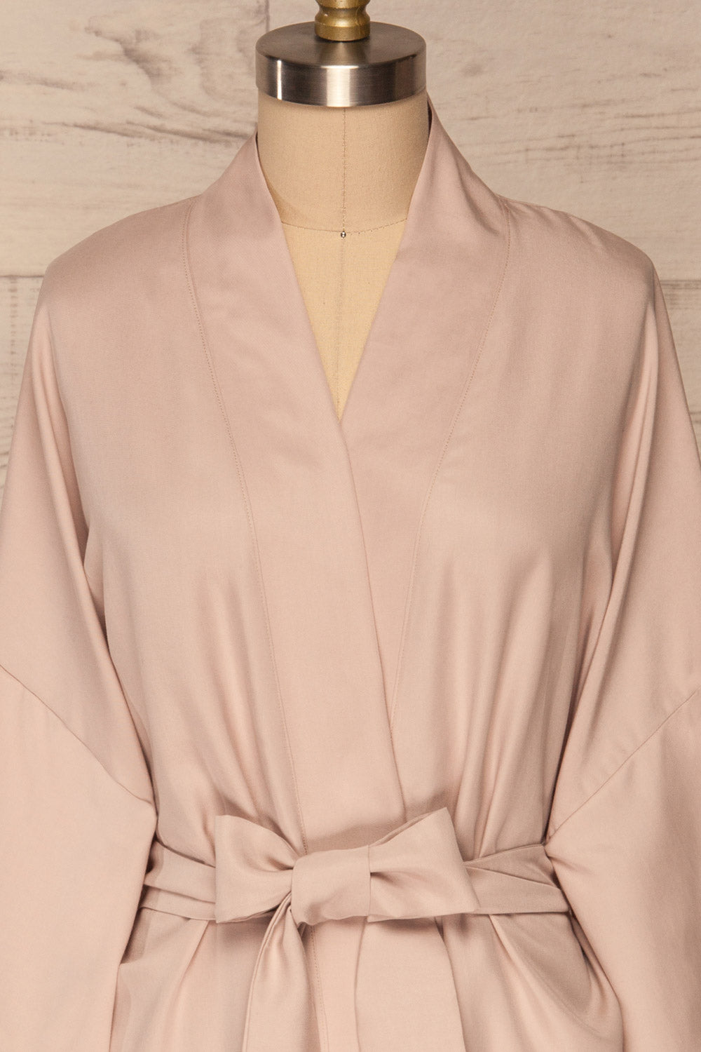 Sempiternel Lilac Kimono front close up | La Petite Garçonne Chpt. 2