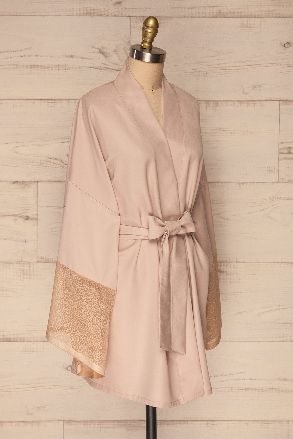 Sempiternel Lilac Kimono side view| La Petite Garçonne Chpt. 2