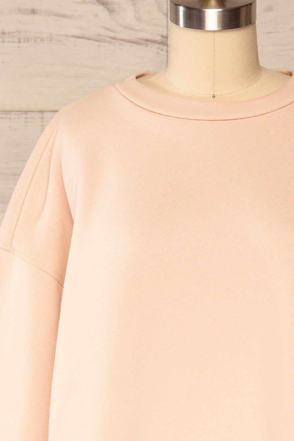 Set Luqa Blush Sweater & Joggers | La petite garçonne front close up top