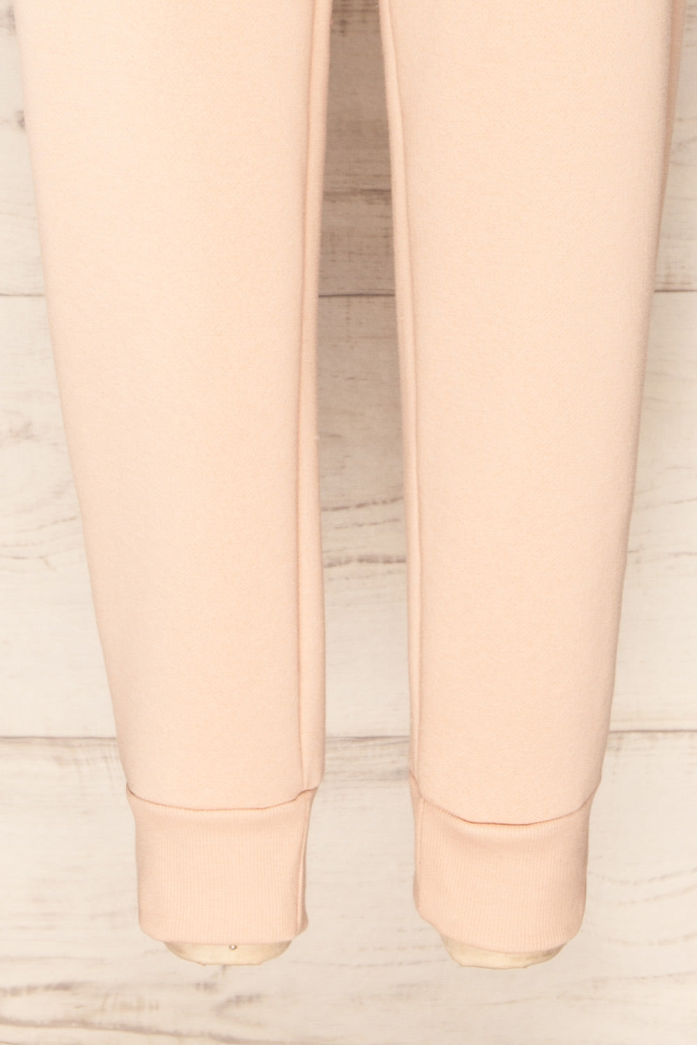 Set Luqa Blush Sweater & Joggers | La petite garçonne legs