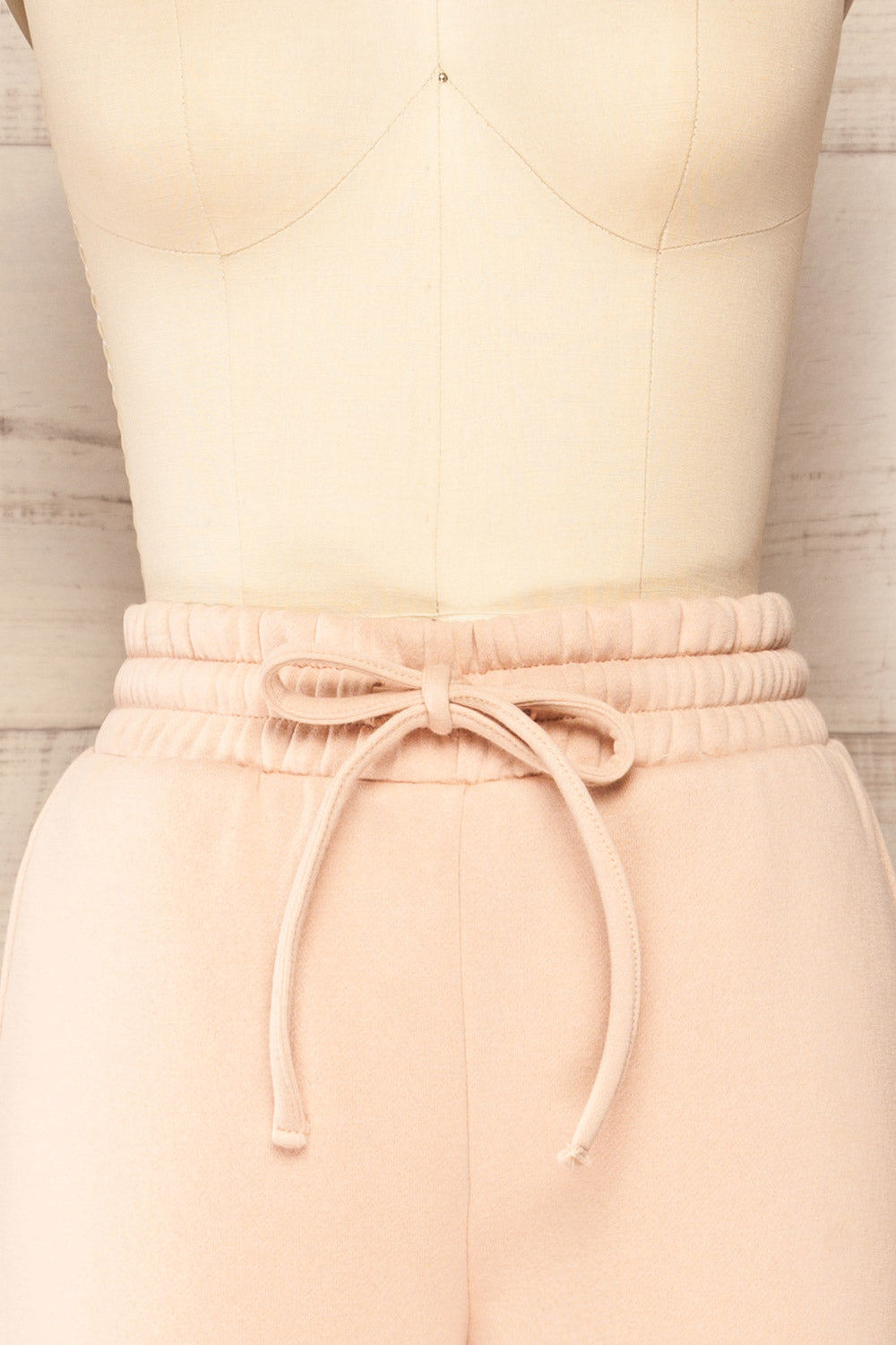 Set Luqa Blush Sweater & Joggers | La petite garçonne front close up pants