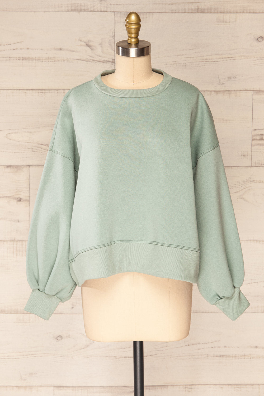 Set Luqa Green Sweater & Joggers | La petite garçonne front view top