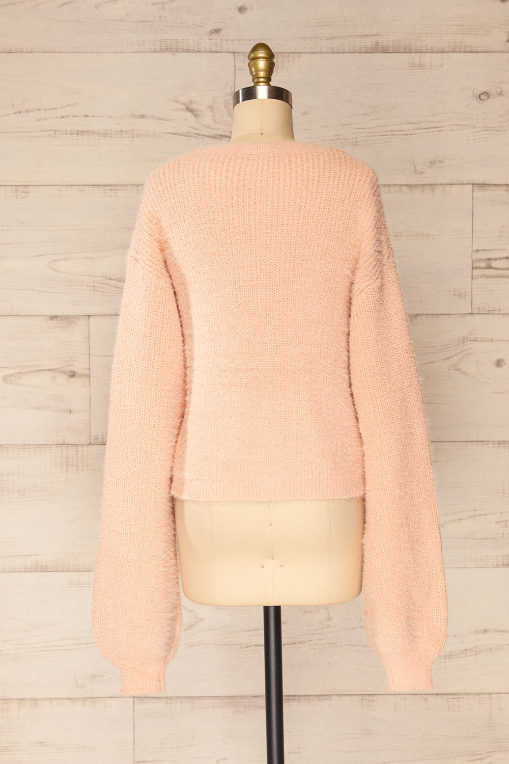 Set Ajka Pink Fuzzy Caridgan & Cami Set | La petite garçonne back view