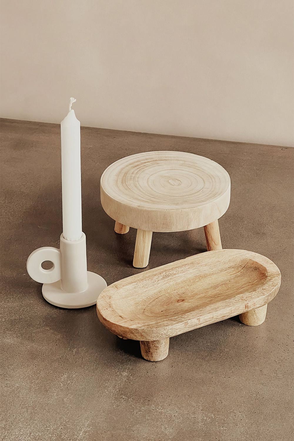 Richelieu Decorative Wooden Stool | Maison garçonne