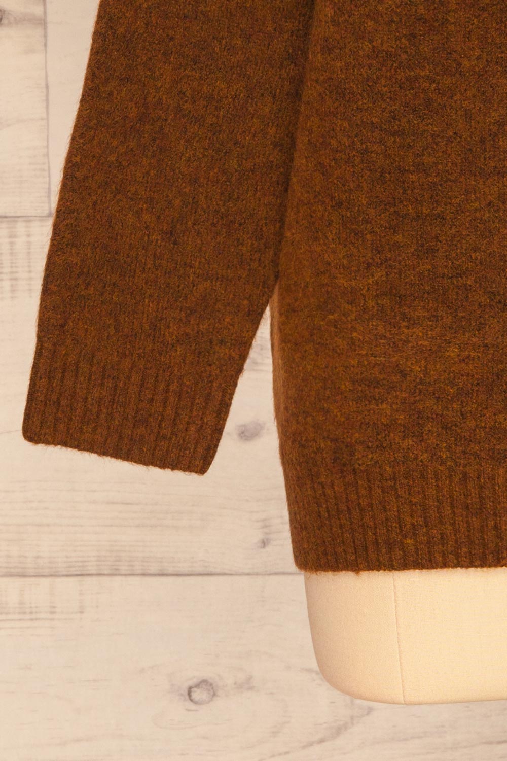 Sochi Brown Turtleneck Knit Sweater | La petite garçonne bottom