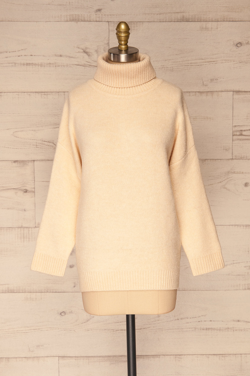 Sochi Ivory Turtleneck Knit Sweater | La petite garçonne