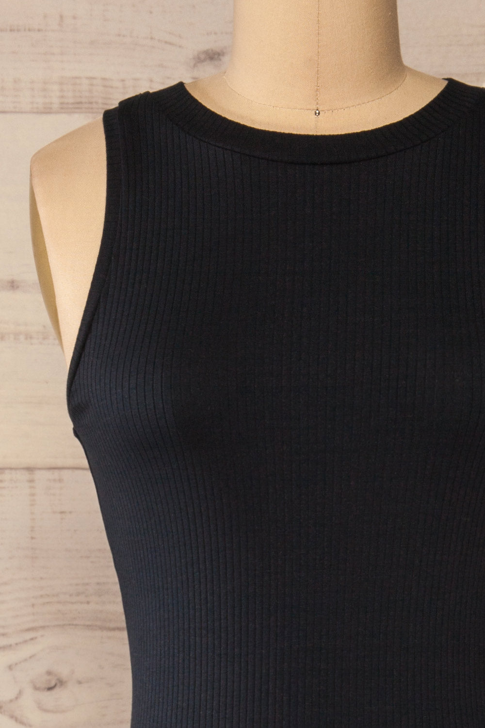 Sofia Navy Ribbed Sleeveless Midi Dress | La petite garçonne front close-up