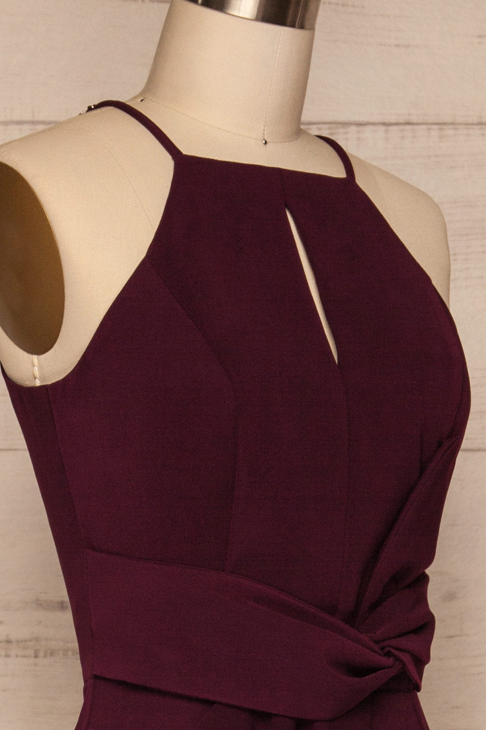 Tamzin Plum Halter Jumpsuit | Combinaison side close up | La Petite Garçonne