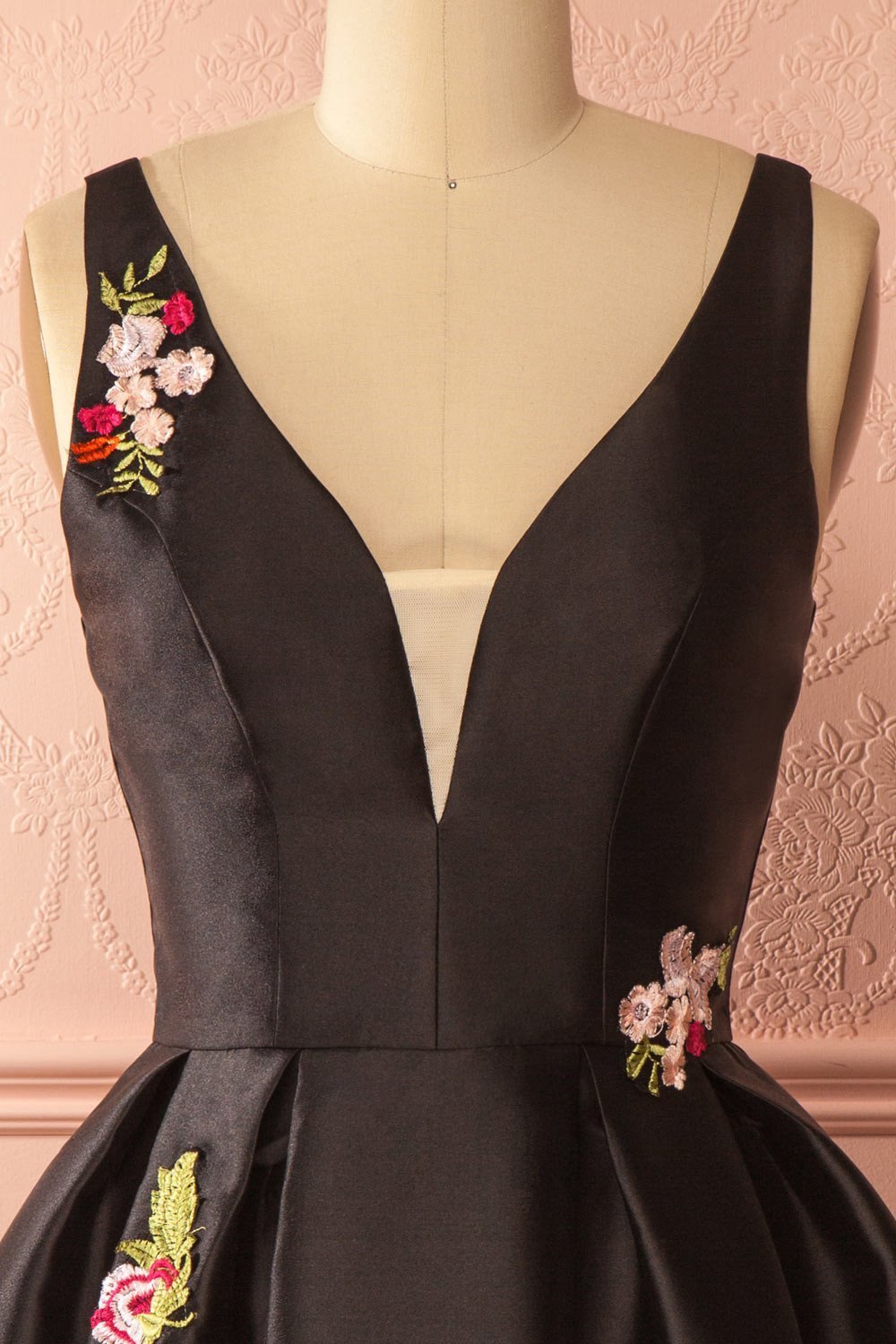 Bria Sand Beige High Waisted Pleated Skirt | Boutique 1861