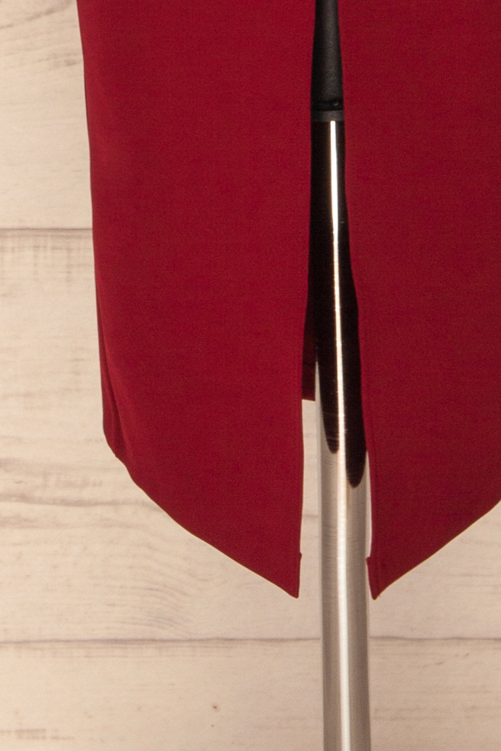 Tivoli Burgundy V-Neck Midi Dress | La petite garçonne bottom