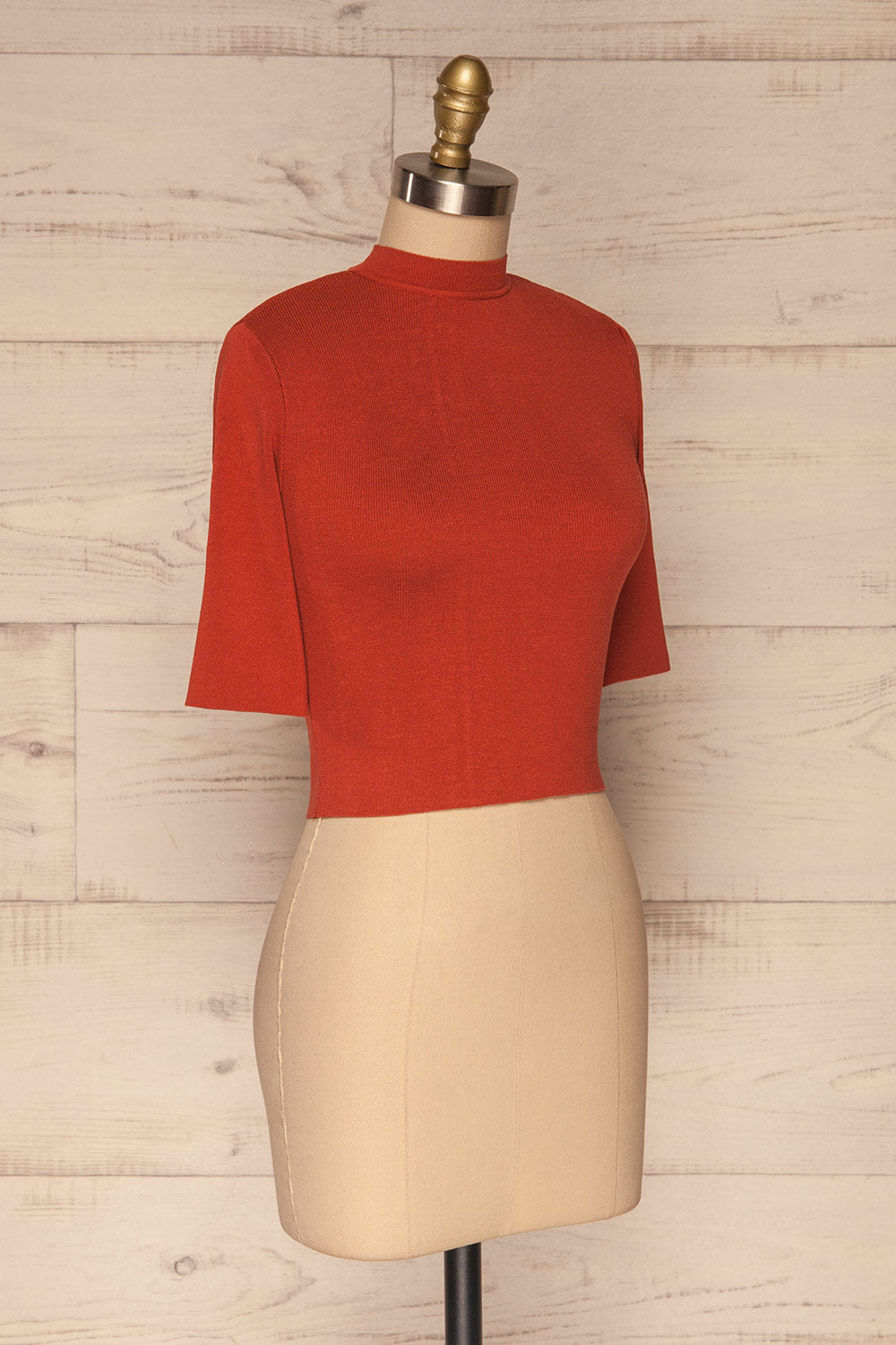 Tolka Paprika Crop Top | Haut Écourté side view | La Petite Garçonne