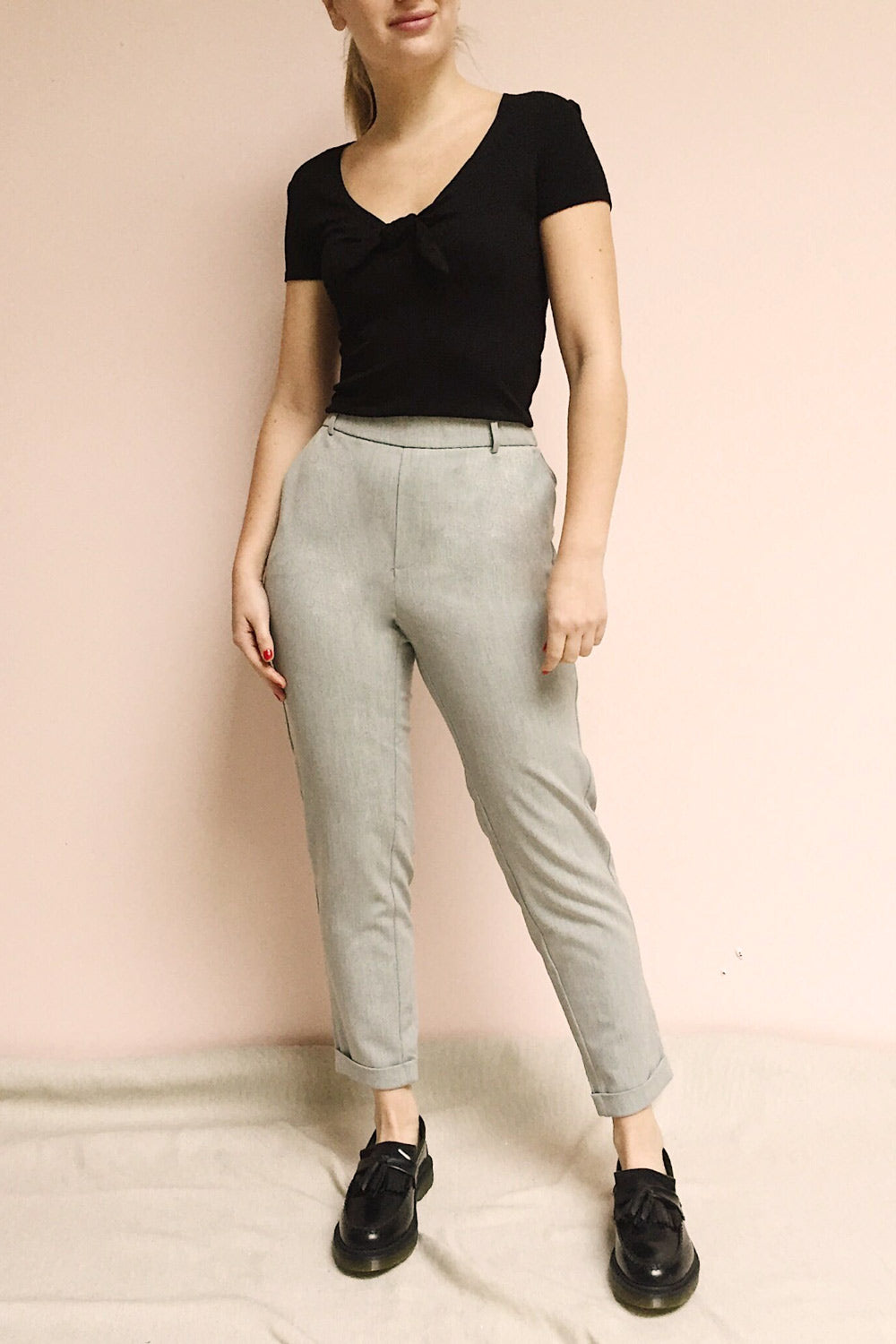 Mahee | Grey Cropped Pants