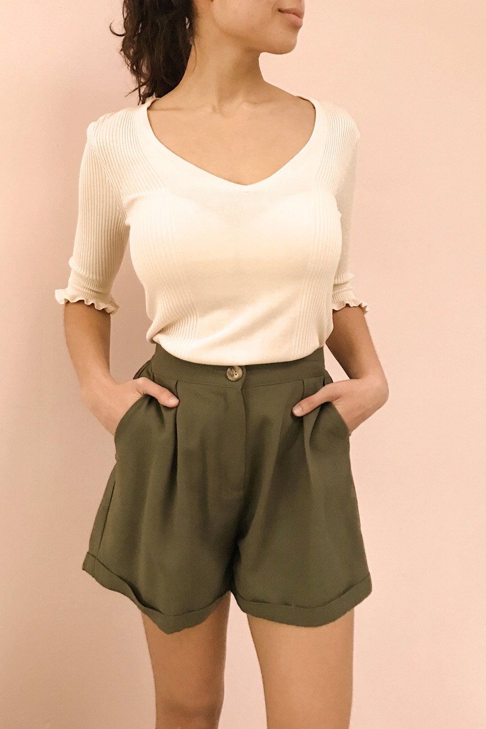 Kolno Cream Ribbed Top w/ Half-Sleeves | La petite garçonne on model