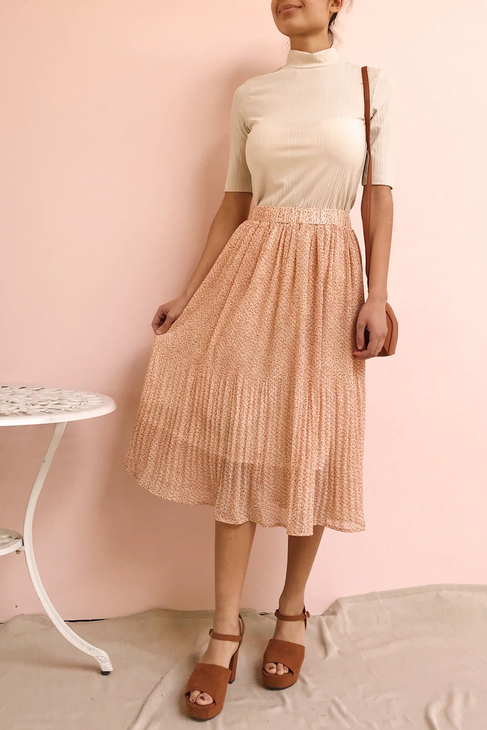 Pieszyce Black Mock Neck Top | La petite garçonne on model